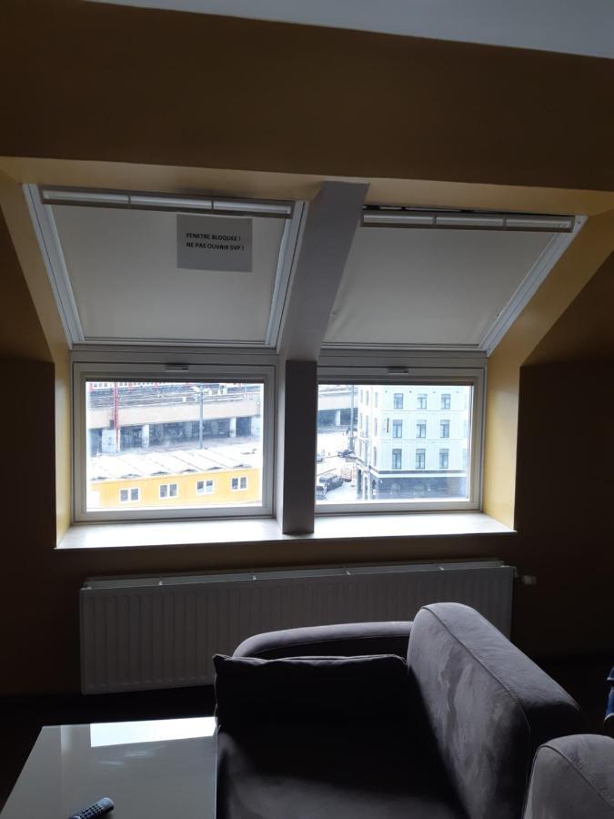 Hotel Midi-Zuid Saint-Gilles Eksteriør billede