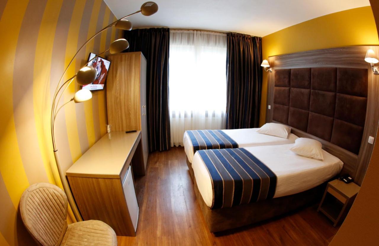 Hotel Midi-Zuid Saint-Gilles Eksteriør billede