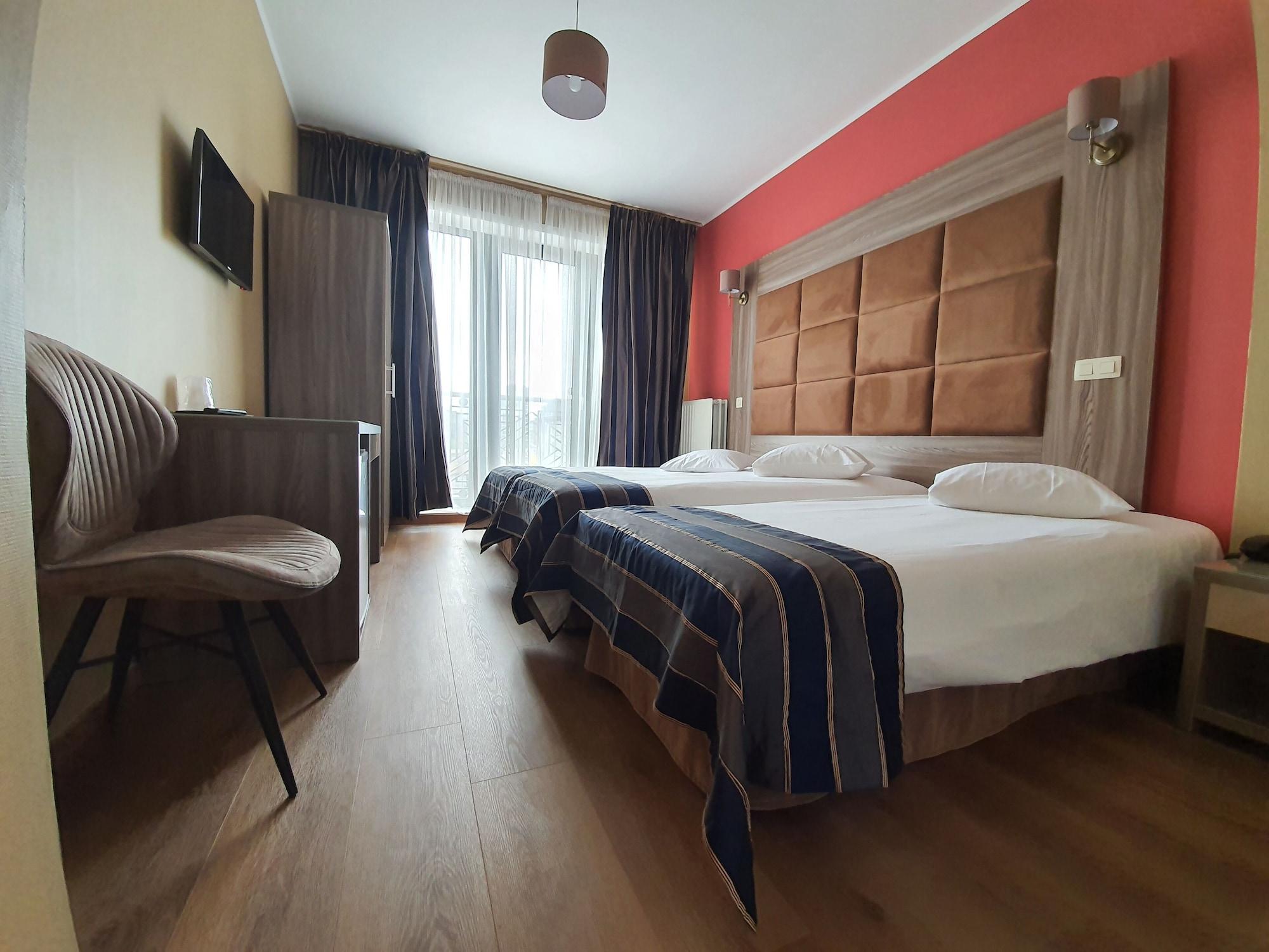 Hotel Midi-Zuid Saint-Gilles Eksteriør billede