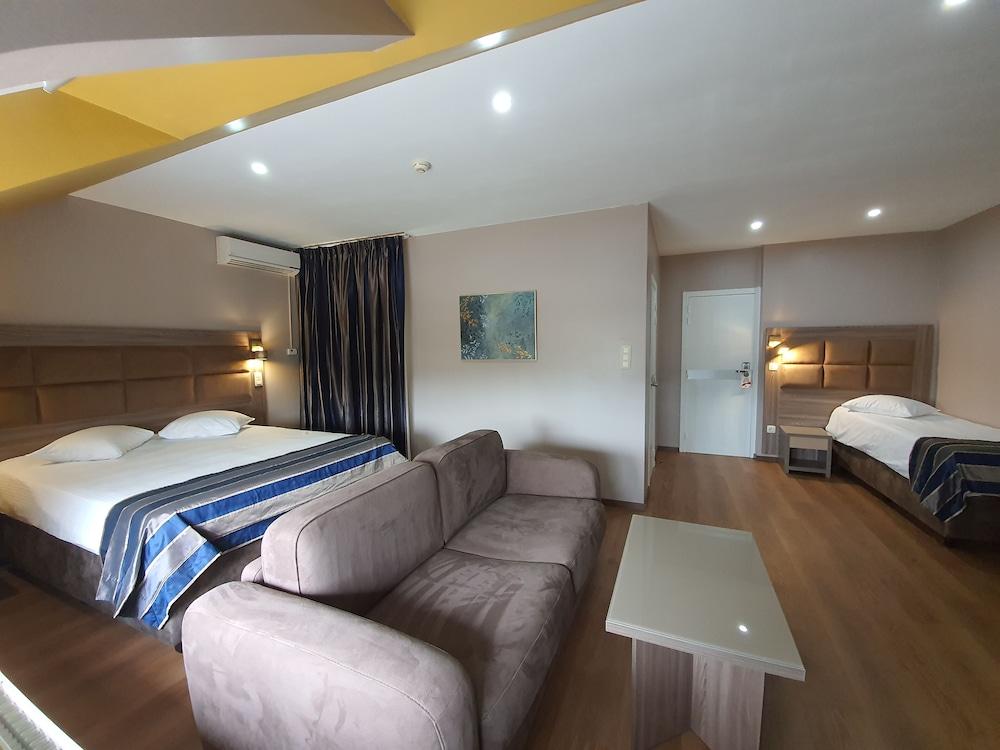 Hotel Midi-Zuid Saint-Gilles Eksteriør billede