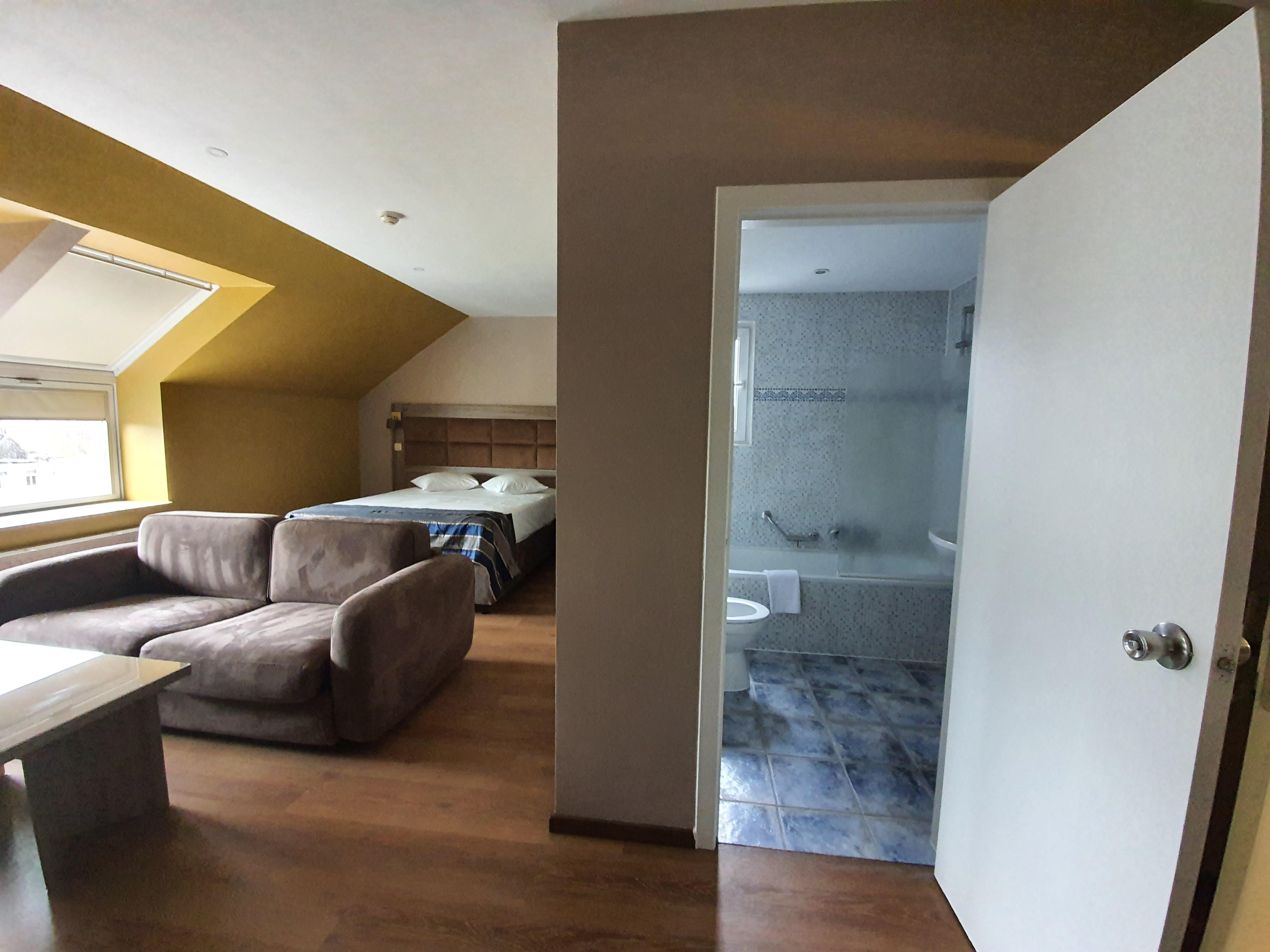 Hotel Midi-Zuid Saint-Gilles Eksteriør billede