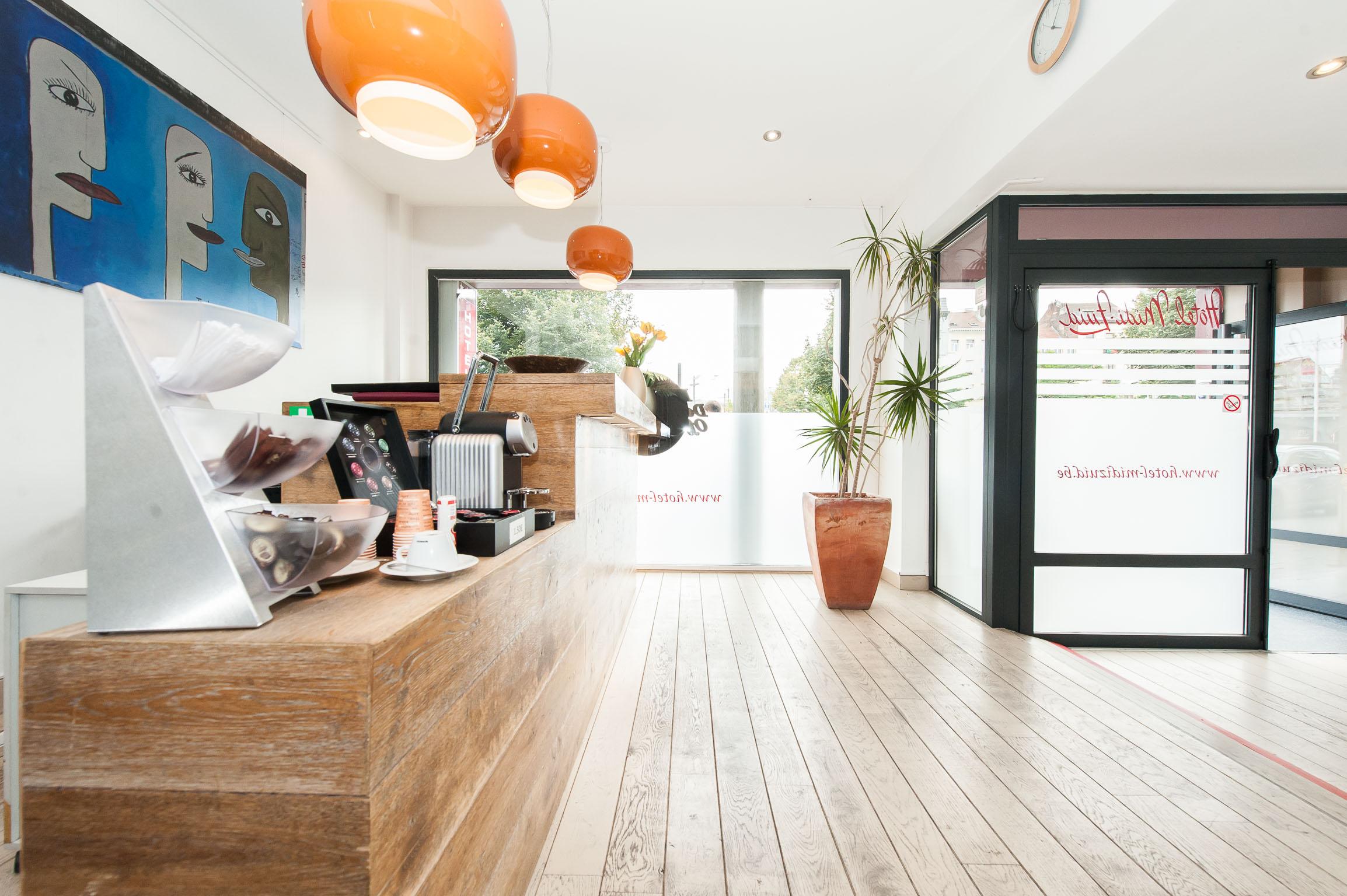 Hotel Midi-Zuid Saint-Gilles Eksteriør billede