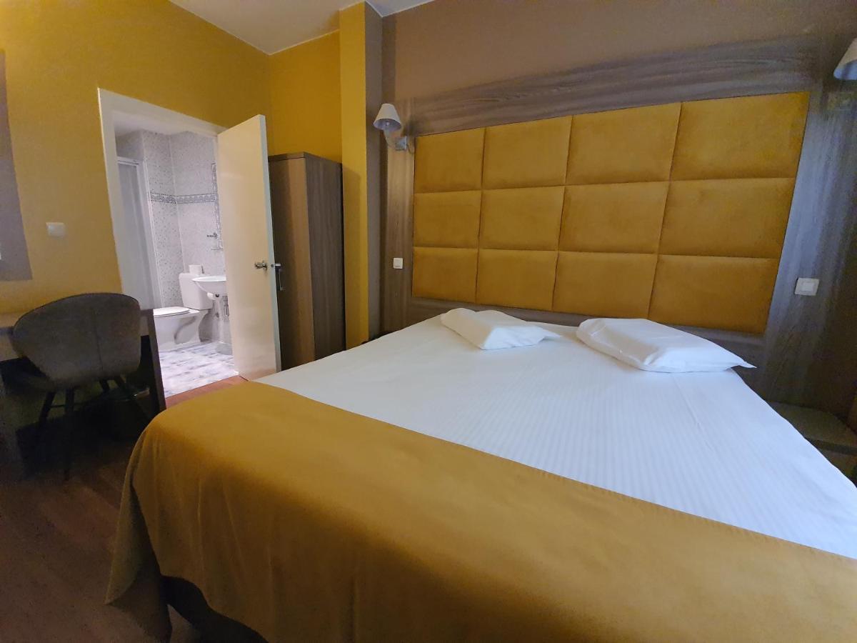Hotel Midi-Zuid Saint-Gilles Eksteriør billede